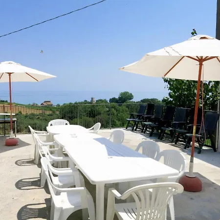 Villino Del Parco Cerrano 200s Дом отдыха Пинето